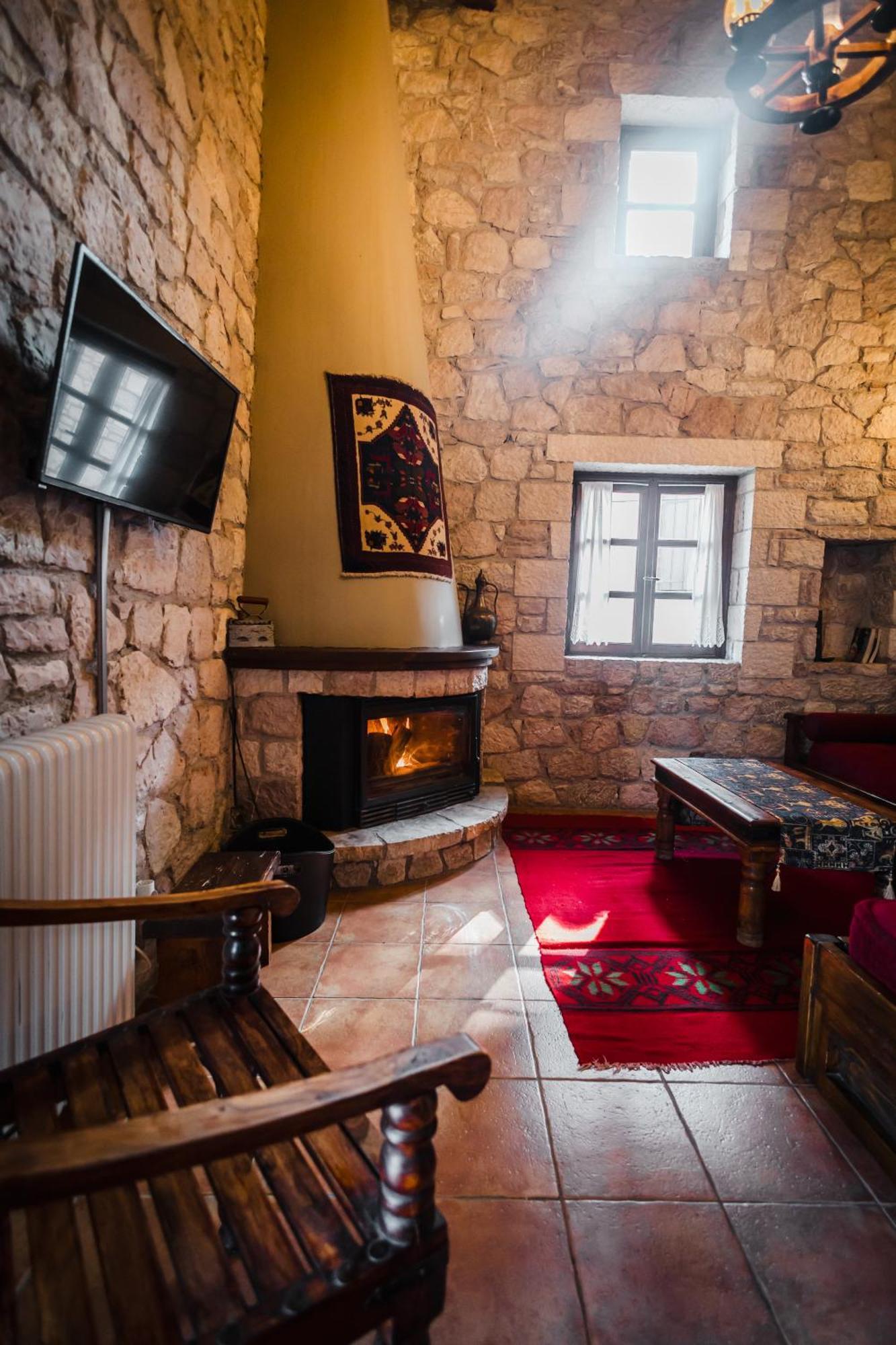 Guesthouse Armakas Калаврита Екстериор снимка